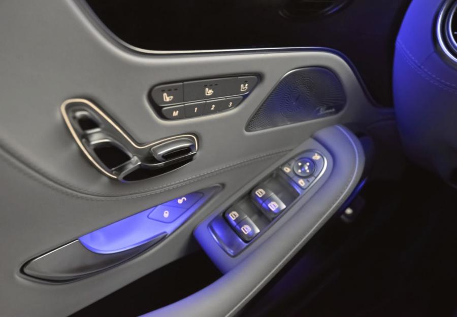  Mercedes-Benz S63 AMG Coupe 2014 года  (US) (фото 30 из 31)